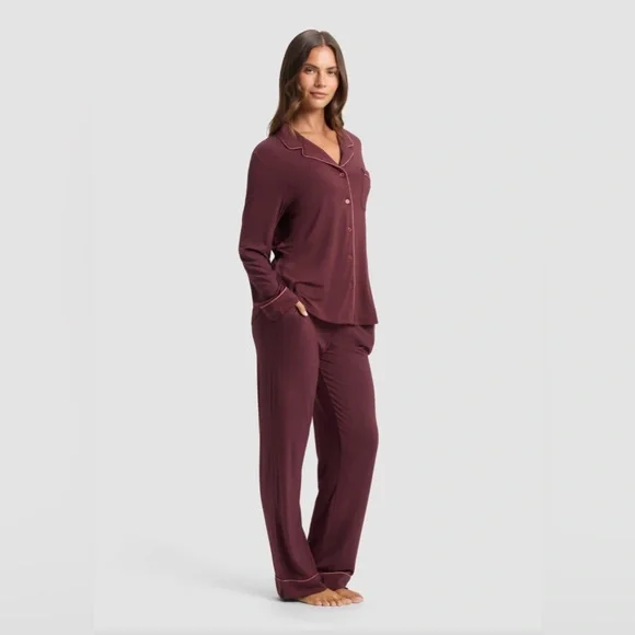 Cozy Earth Bamboo Stretch-Knit classic Pajama Set - Picture 2 of 6
